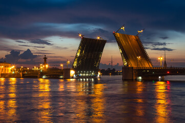 Fototapeta na wymiar View on Neva river and Palace bridge in Saint Petersburg