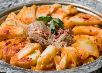 Potatoes with chicken