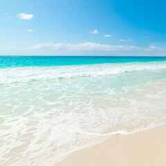 Turquoise water and blue sky in Anse Lazio - obrazy, fototapety, plakaty