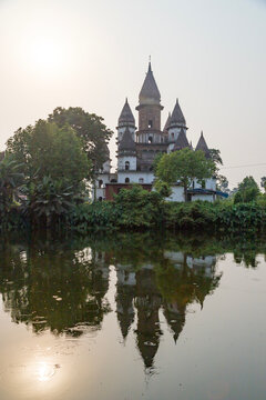  Hangseshwari Temple Complex in Hooghly district, famous for its 13 lotus shaped ratnas or towers and terracotta art work in the adjacent Ananta Basudeba Temple