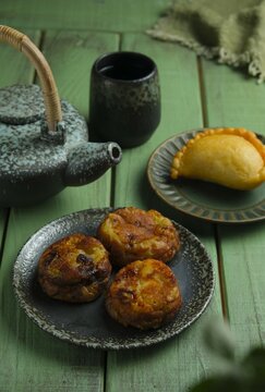 Kukis Pisang or fritter banana is traditional snack on the table. This snack from Mando Indonesia.