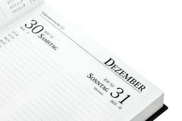 Deutscher Kalender 2023 und Datum 31.  Dezember Silvester  Sonntag und Hintergrund transparent PNG cut out