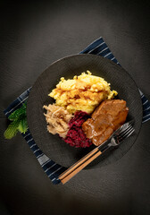 Stewed pork neck.