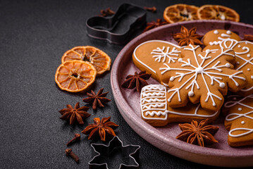 Delicious gingerbread cookies with honey, ginger and cinnamon