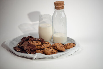 milk and cookies on the table