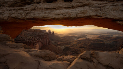 Early morning sunrise at Mesa Arch in Canyonlands National Park in Southern Utah