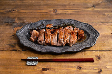 豚ロースのハーブ焼き