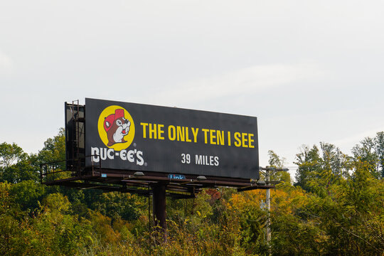 Farragut, TN - Oct. 19, 2023: Buc-ee's ad on billboard along I-40 says "The Only Ten I See" a play on words for their new location in Tennessee