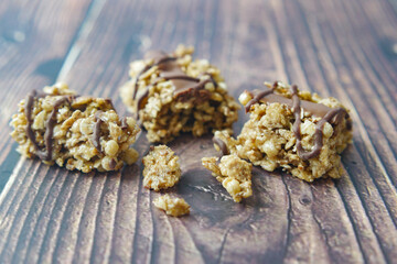 chocolate and oats protein bars on table 