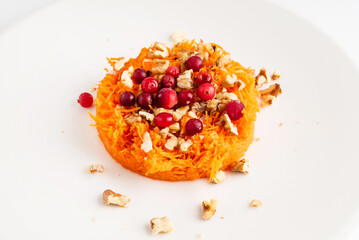 carrot salad with cranberries and walnuts