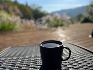 Time coffe. Czas na pyszną kawkę w górskich widokach podczas weekendu. 