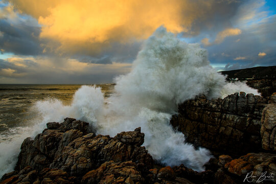Wave creeping over the rocks