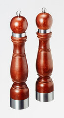 Salt and pepper mill