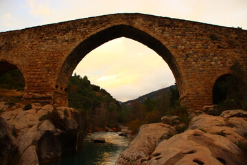 Sant Quirze del Pedret, pont del Pedret, puente del Pedret, ojo de puente, via verda, via verde, 
