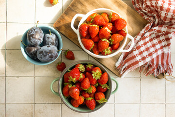 Fresh strawberries on the kitchen table