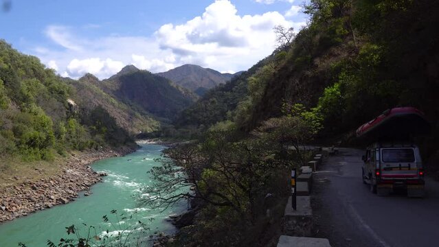  Mohan chatti is one of the best camping sites in Rishikesh