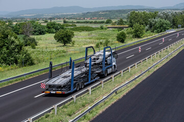 Car transporter truck trailer, also known as car transporter trailer, car hauler, car transporter...