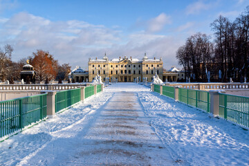 Zima w ogrodach Pałacu Branickich - Białystok, Polska