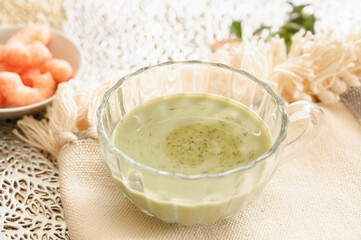 ティータイムの抹茶オレ