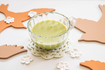 温まる飲み物　抹茶オレ