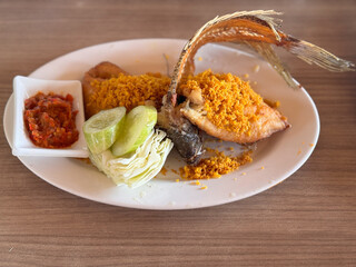 fried gourame fish, sundanese food