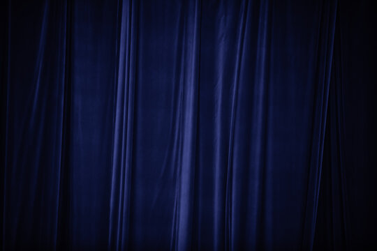 the blue curtain in theatre