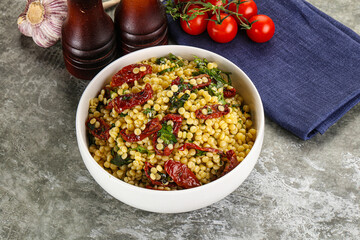 Vegetarian Pasta ptitim with vegetables
