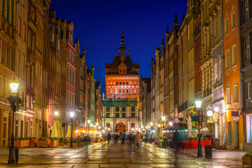 Fototapeta na wymiar Golden Gates in Gdansk