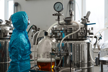 Autoclave workshop and cultivation of bacterial cultures