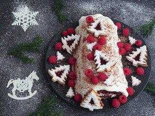 Die winterliche Biskuitrolle