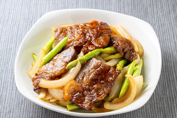 牛肉アスパラ炒め。
