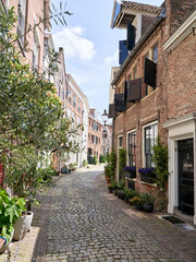 Fototapeta na wymiar A beautiful little street in the Hanseatic city of Deventer