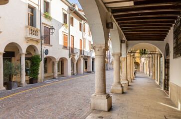 Fototapeta na wymiar Vicenza - The porticoes of old town.