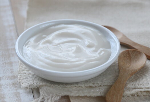 yogurt in a bowl, homemade soy yogurt 