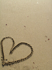 바닷가에 그려진 사랑