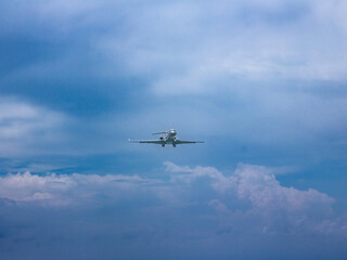 Fototapeta na wymiar Airplane with blue sky