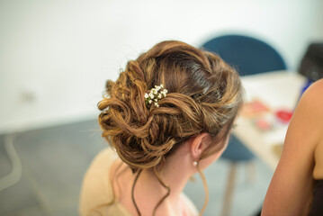 Naklejka premium Coiffure de mariage femme, chignon de mariage