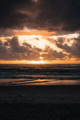 Obraz premium Sunrise over the ocean in australia