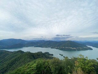 view of the mountains