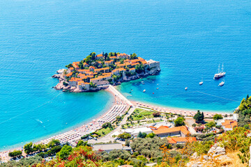 Montenegro. Budva Riviera, beach and St. Stephen's Island - obrazy, fototapety, plakaty