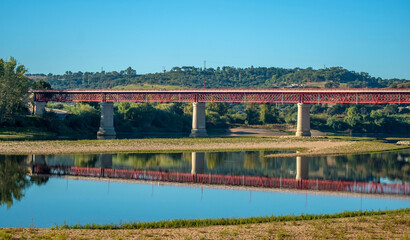 Pont routier sur le Tage à Abrantes, Ribatejo, Portugal
