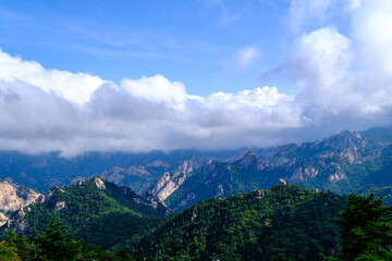 Fototapeta premium Scenic view of Mt.Seoraksan against sky