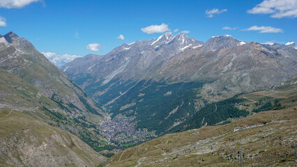 Fototapeta na wymiar Panorama to Zermatt, Switzerland.