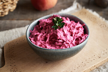 Beetroot salad with sour cream