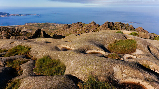 Views of the coast of Coru&ntilde;a and the Atlantic Ocean from the top of a hill.