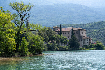 Fototapeta na wymiar Lago di Toblino mit Blick zum Castel