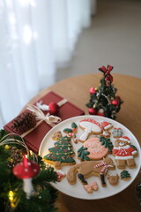 icing cookies christmas