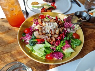 pork shoulder butt with fresh salad