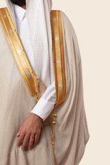 Saudi Groom wearing wedding Mashlah