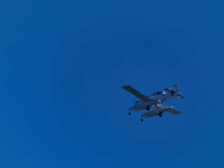 Plane avionetka aviation flight sky blue floats small passenger